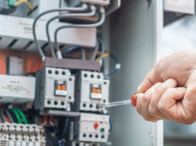 commercial electrician